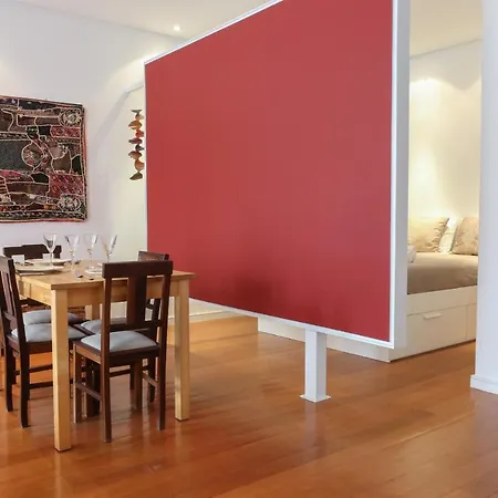 Comfort With Balcony By Lovelystay Apartmán Lisboa
