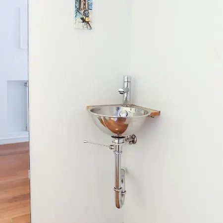 Comfort With Balcony By Lovelystay Appartement Lissabon