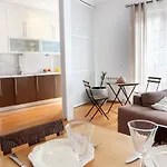 Comfort With Balcony By Lovelystay شقة Lisboa